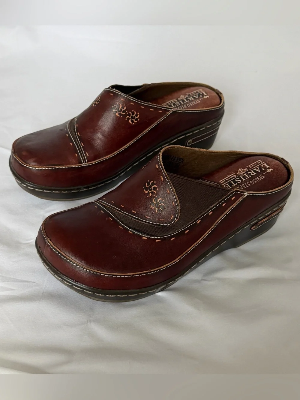 L'ARTISTE Chino b Leather Mule Clogs size 39